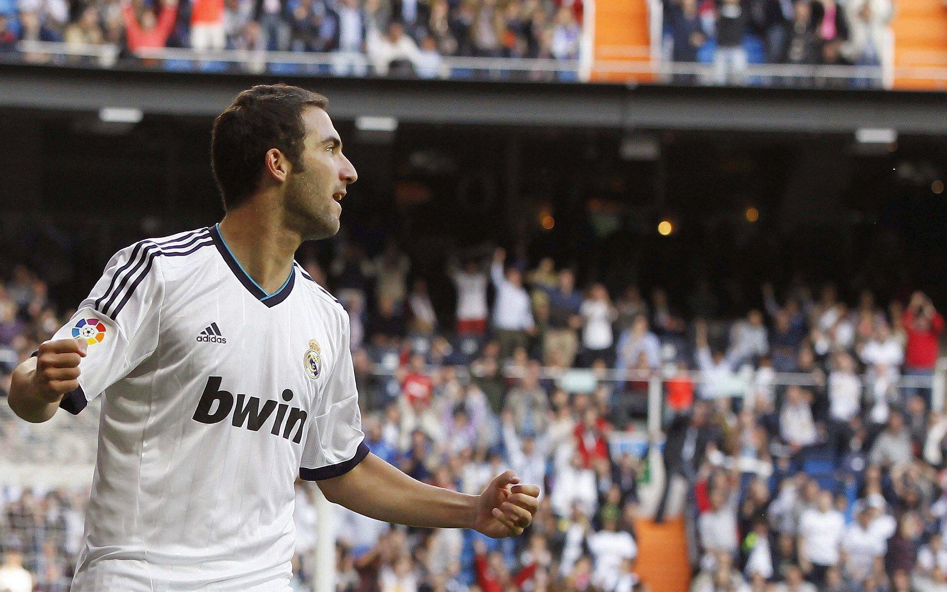 哲凯赖什破门！阿森纳2-0扩大领先优势，争冠之路再添关键三分